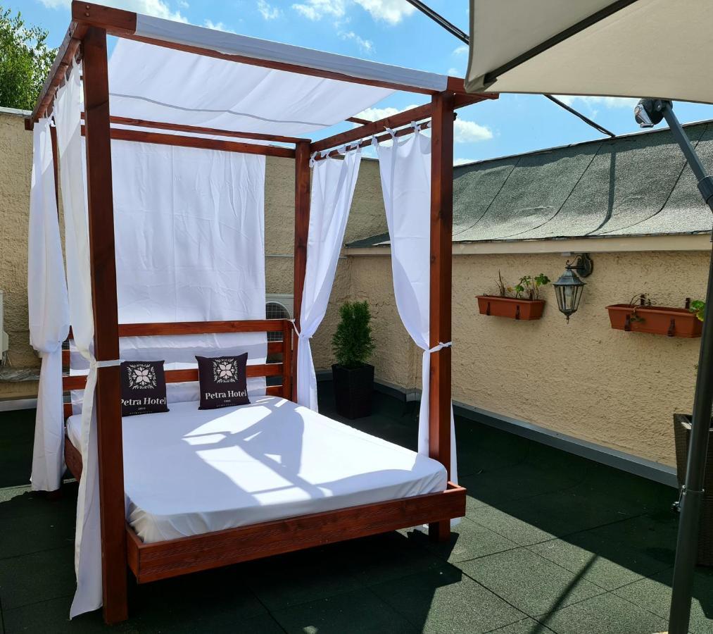 Nyíregyháza Petra Hotel מראה חיצוני תמונה