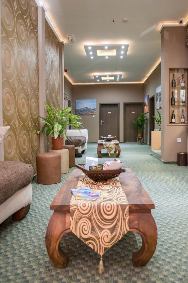 Nyíregyháza Petra Hotel מראה חיצוני תמונה