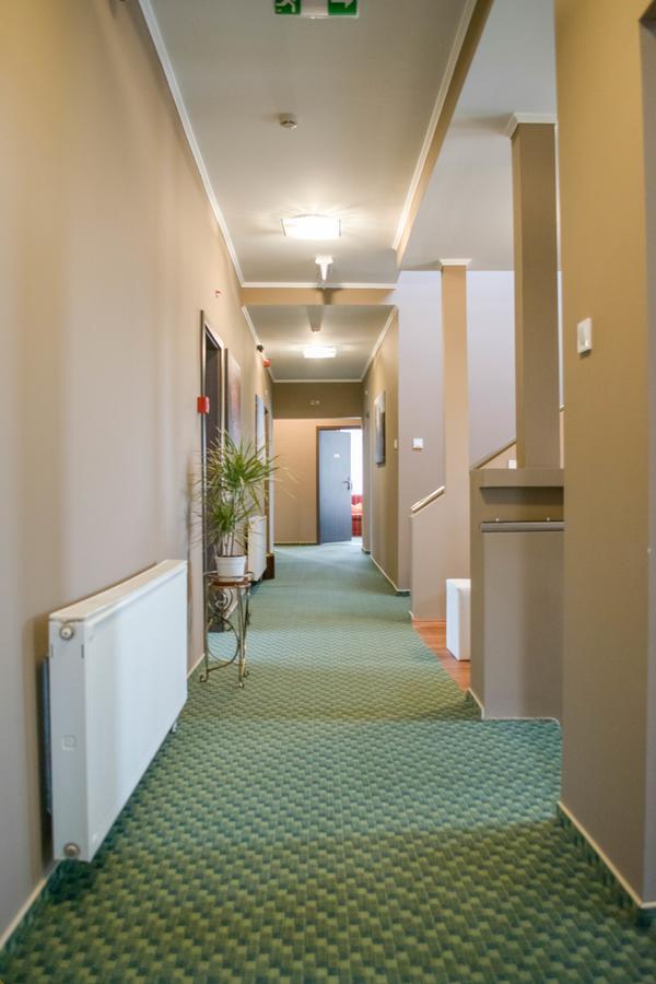 Nyíregyháza Petra Hotel מראה חיצוני תמונה