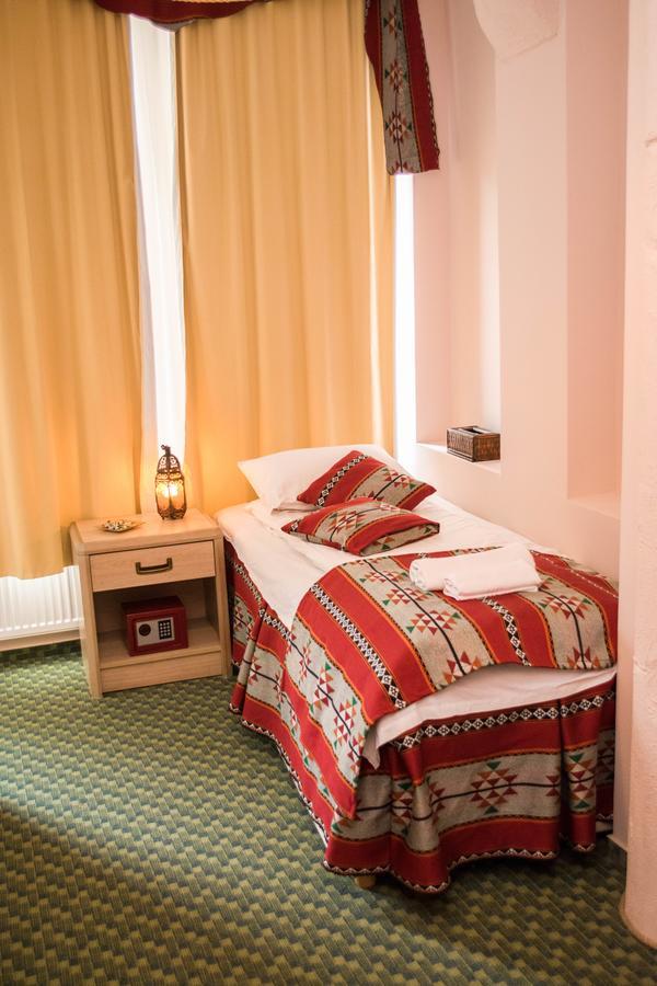 Nyíregyháza Petra Hotel מראה חיצוני תמונה