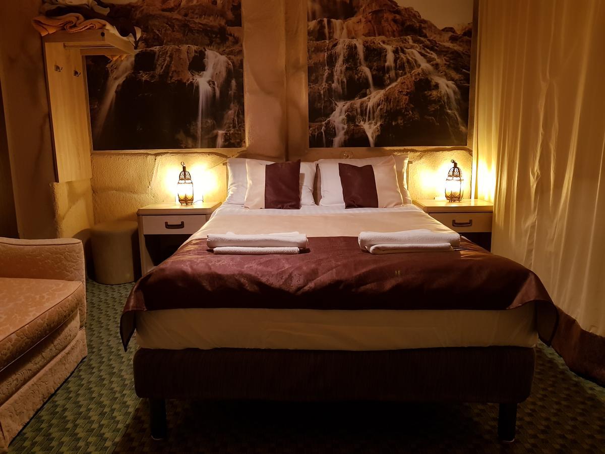 Nyíregyháza Petra Hotel מראה חיצוני תמונה